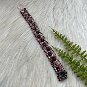 Seed beaded bracelet